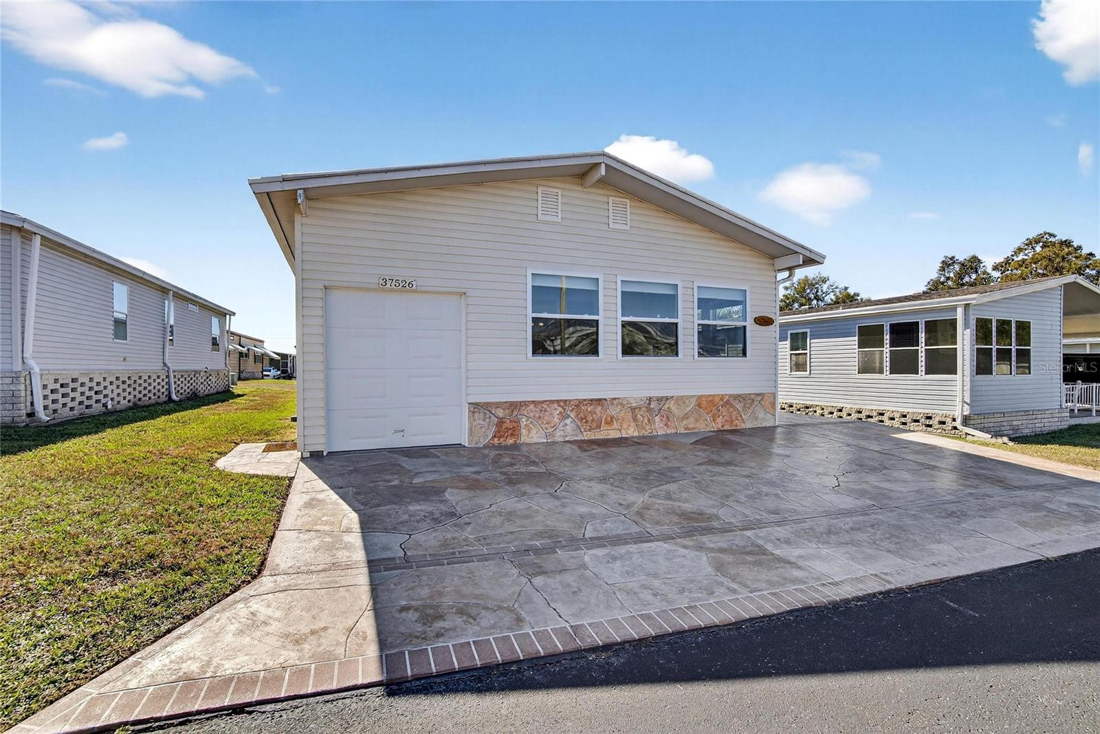 Details for 37526 Rio Lane, ZEPHYRHILLS, FL 33541