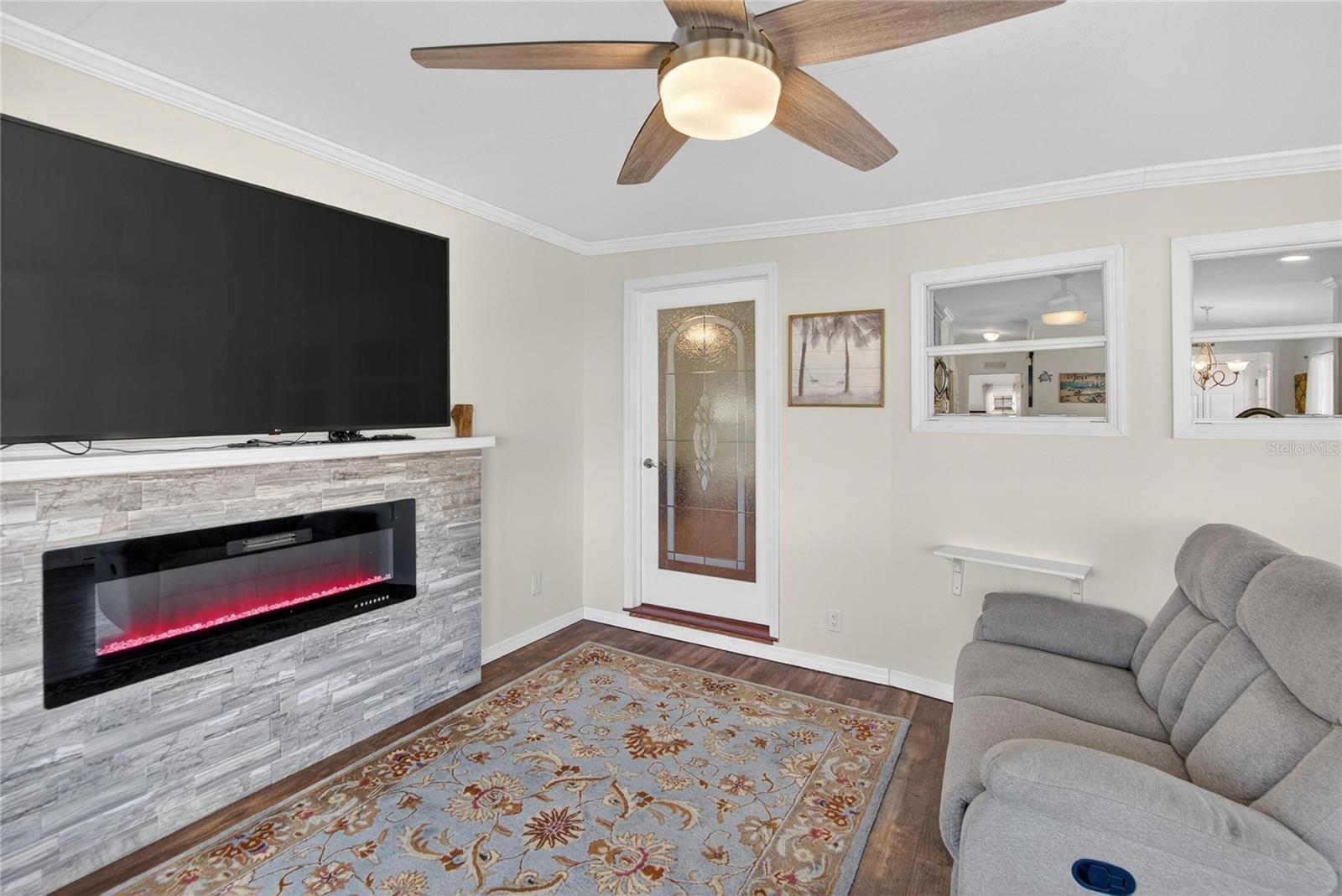 Image 11 of 58 For 37526 Rio Lane