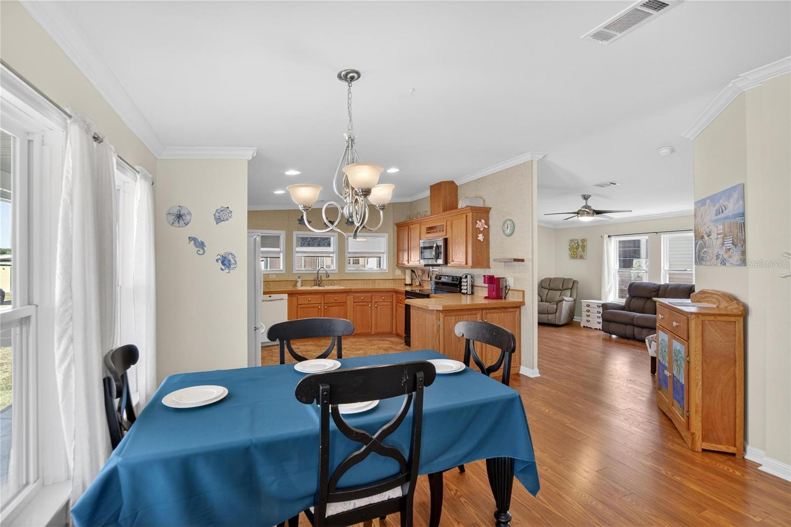 Image 16 of 58 For 37526 Rio Lane