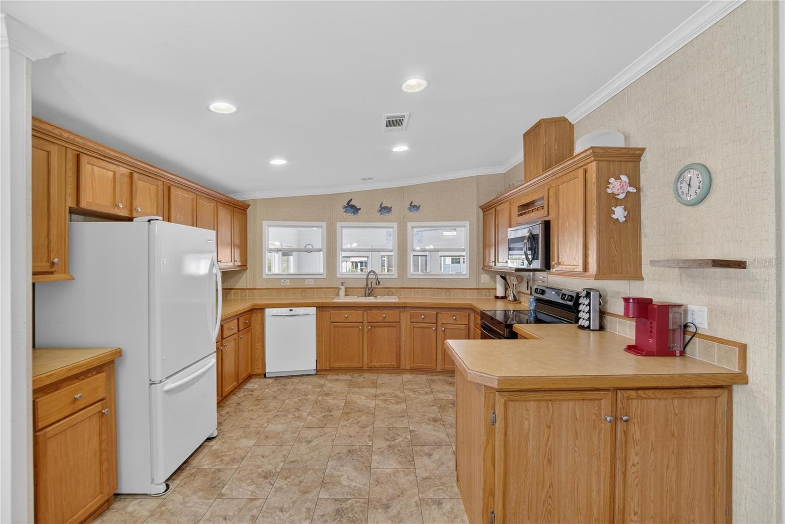 Image 17 of 58 For 37526 Rio Lane