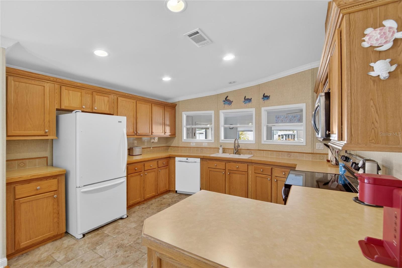 Image 18 of 58 For 37526 Rio Lane