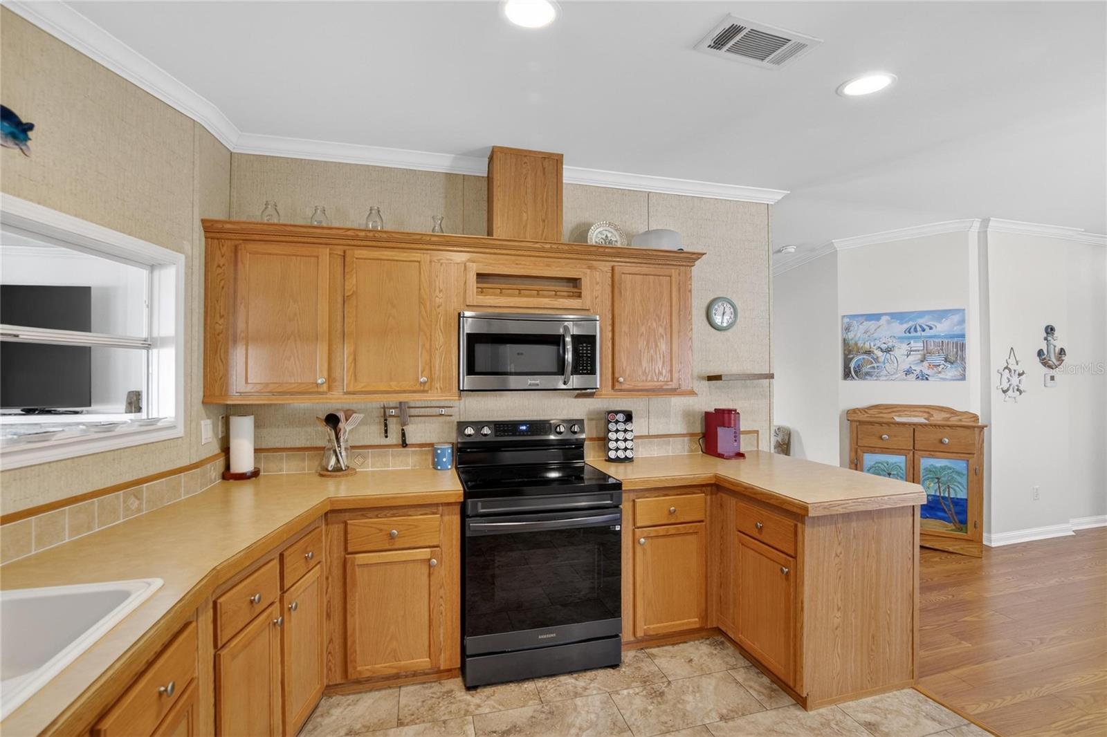 Image 20 of 58 For 37526 Rio Lane