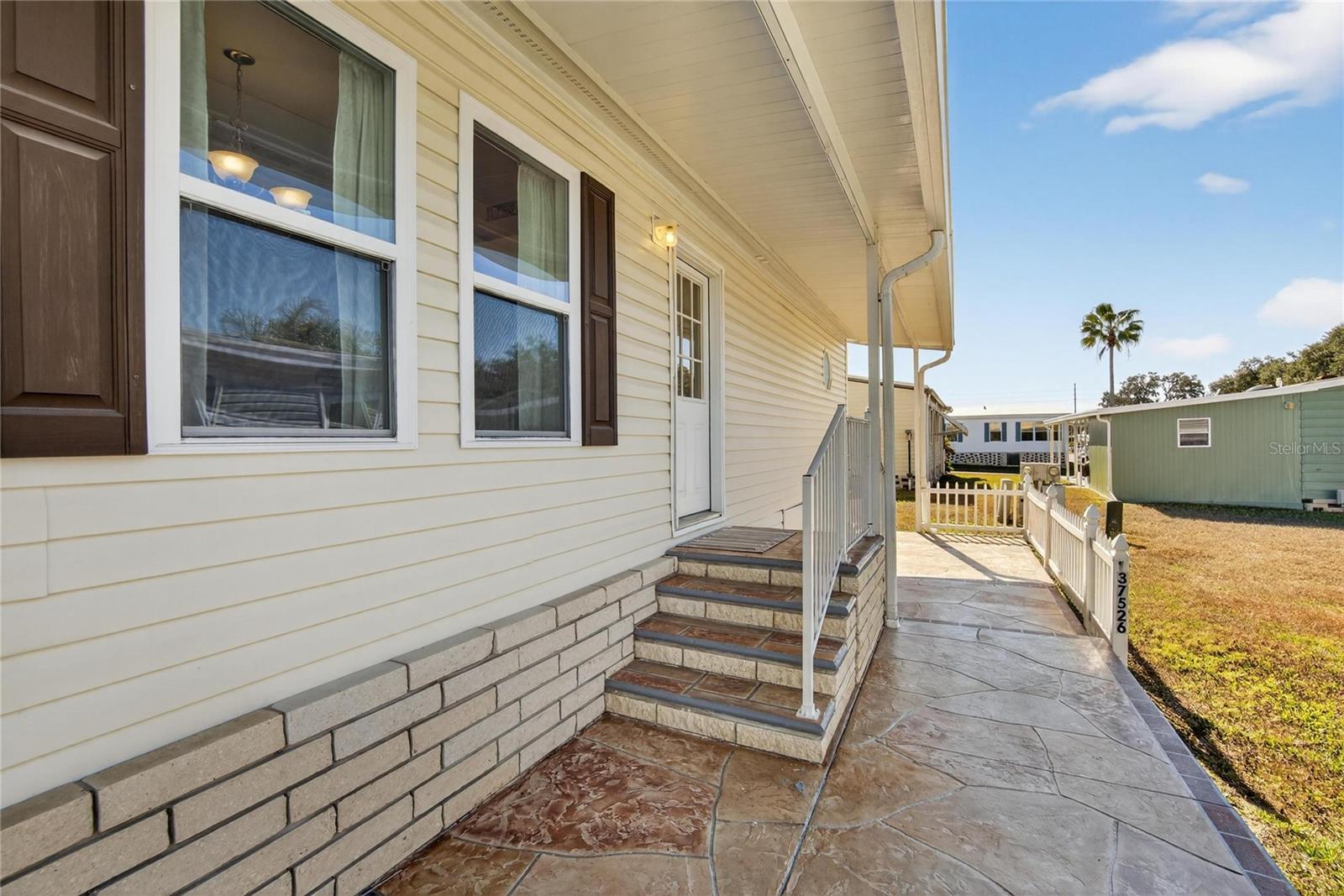 Image 39 of 58 For 37526 Rio Lane