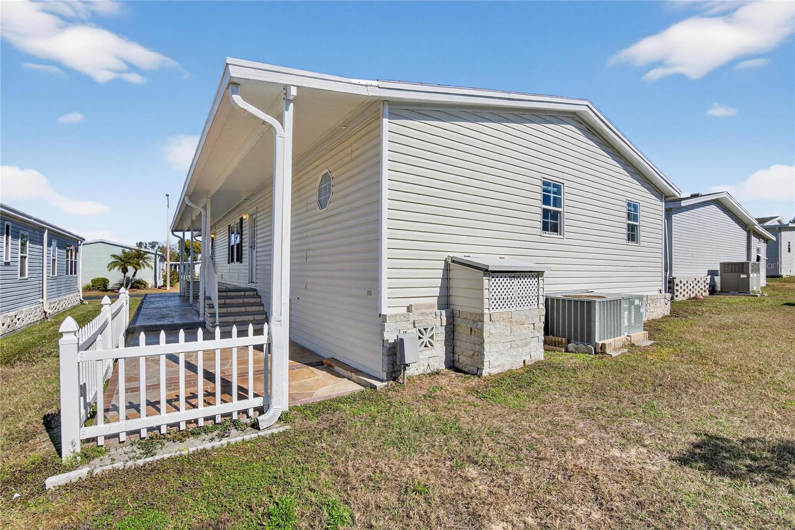 Image 41 of 58 For 37526 Rio Lane