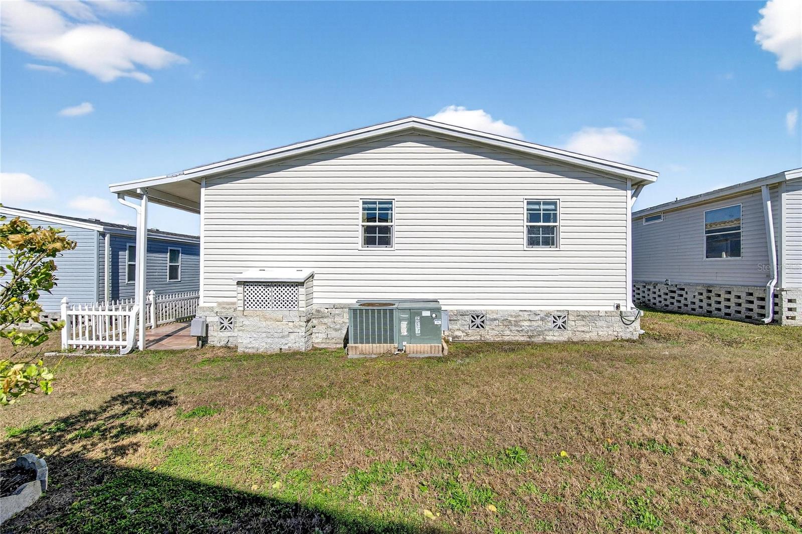 Image 42 of 58 For 37526 Rio Lane