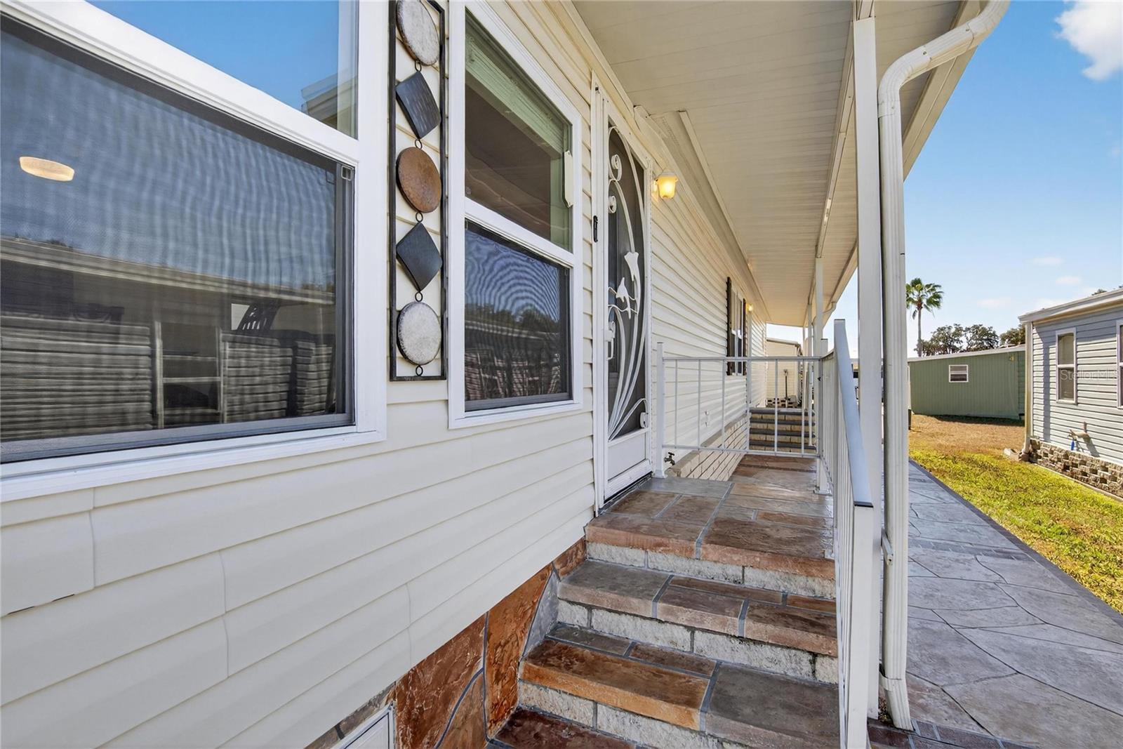 Image 5 of 58 For 37526 Rio Lane