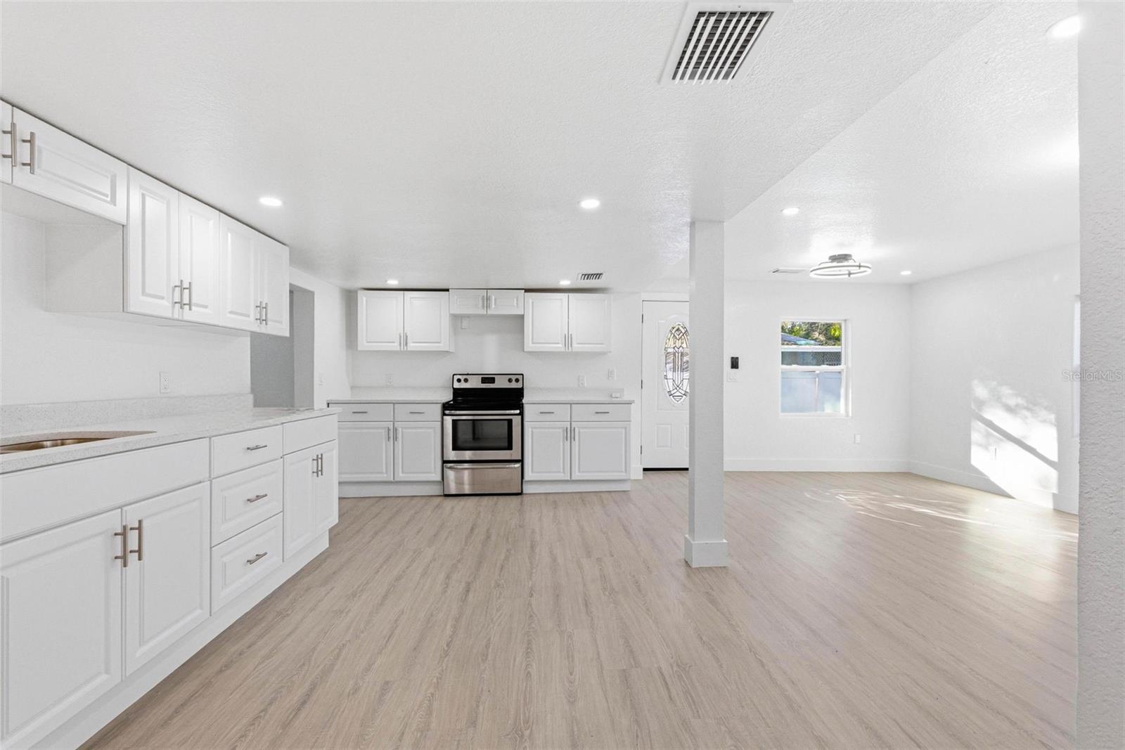 Image 9 of 30 For 2305 148th Avenue