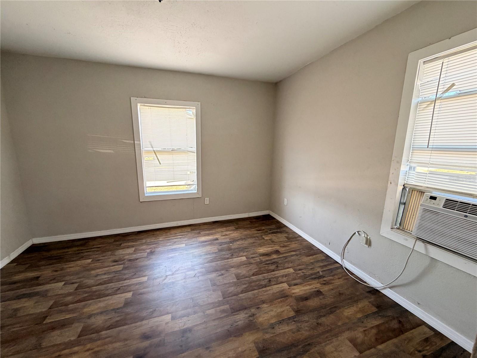 Image 13 of 37 For 1001 1st Street