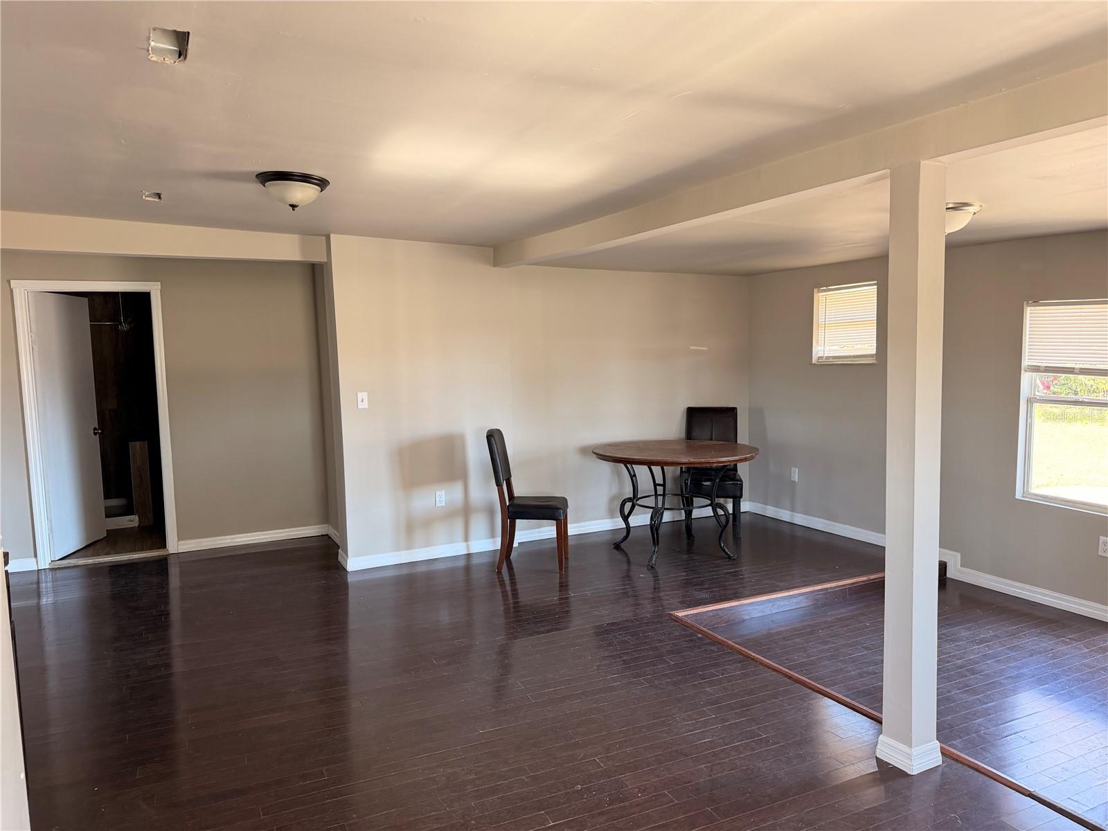 Image 18 of 37 For 1001 1st Street