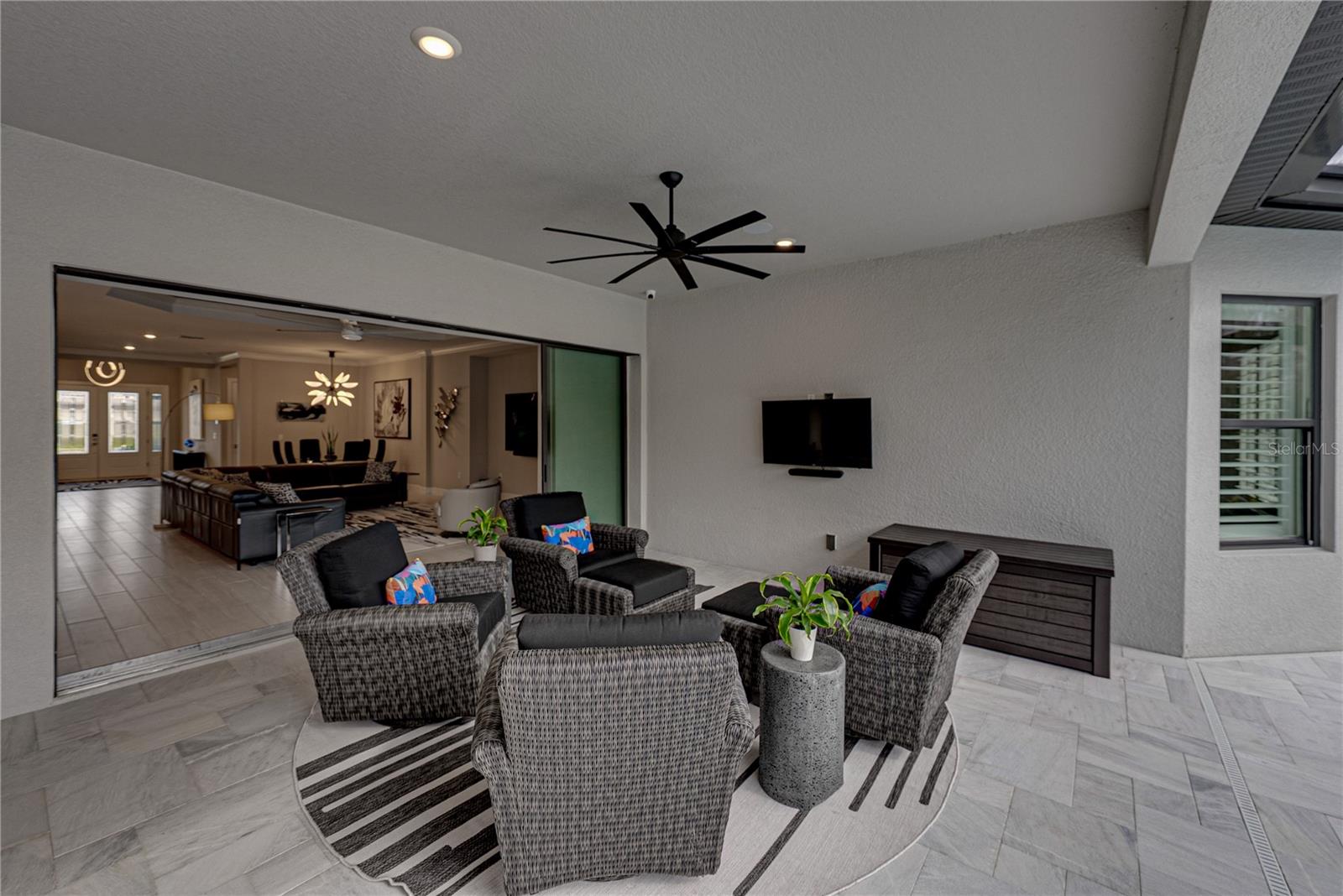 Image 39 of 79 For 4920 Freccia Loop