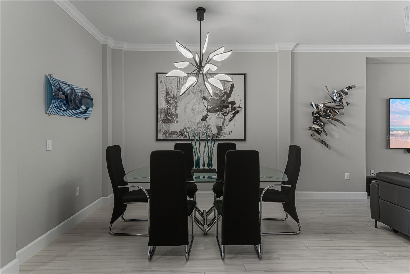 Image 48 of 79 For 4920 Freccia Loop