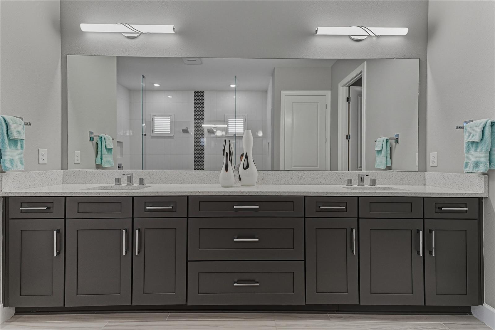 Image 59 of 79 For 4920 Freccia Loop