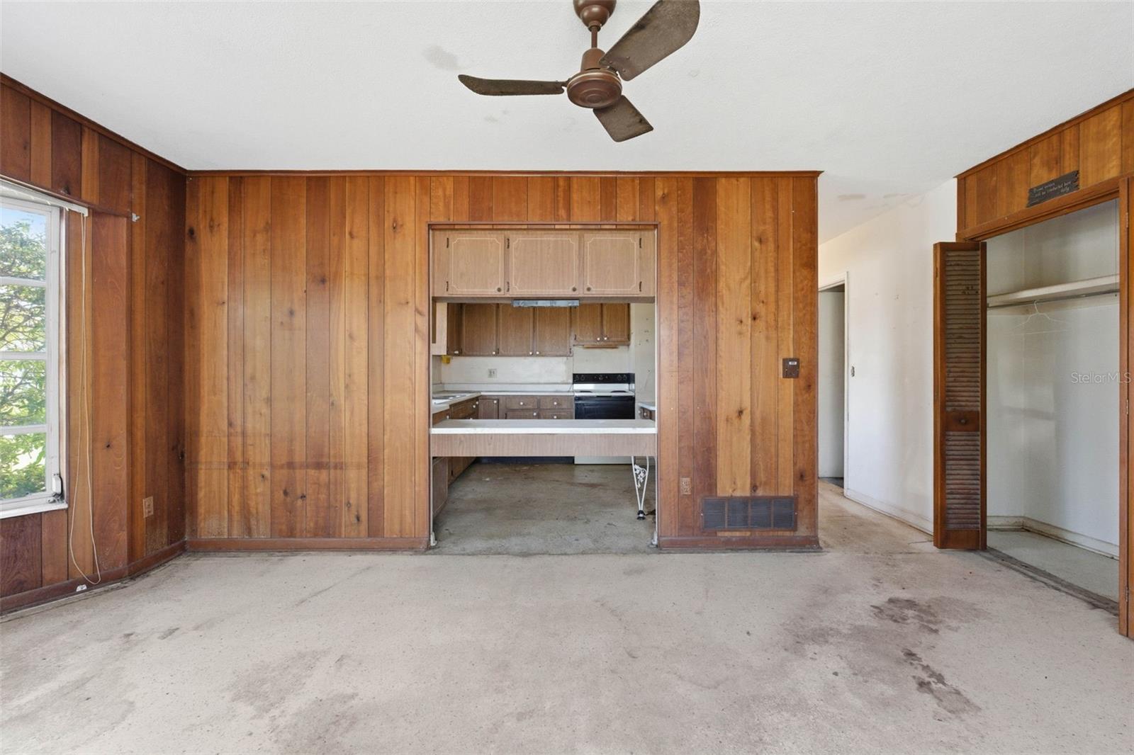 Image 16 of 42 For 2310 Harrison Drive