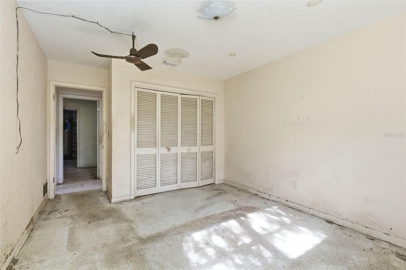 Image 24 of 42 For 2310 Harrison Drive