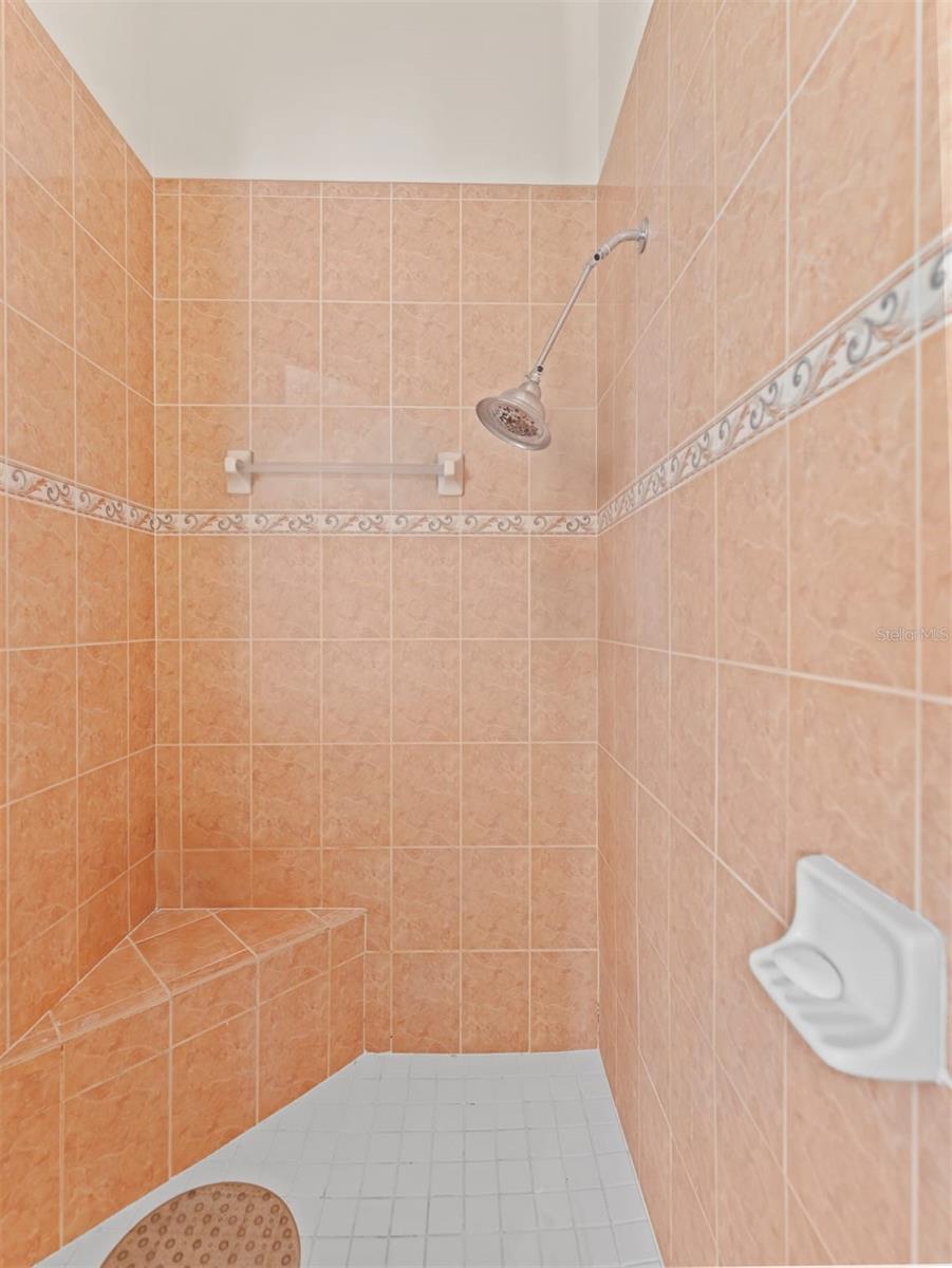 Image 19 of 31 For 11361 Science Drive