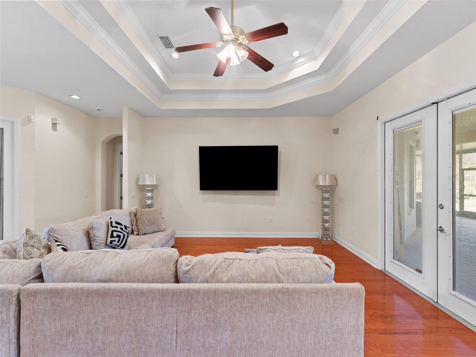 Image 22 of 31 For 11361 Science Drive