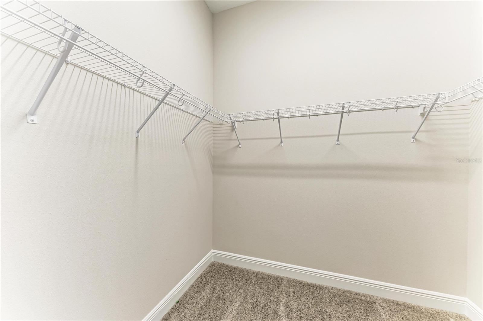 Image 10 of 38 For 10211 Longmeadow Avenue