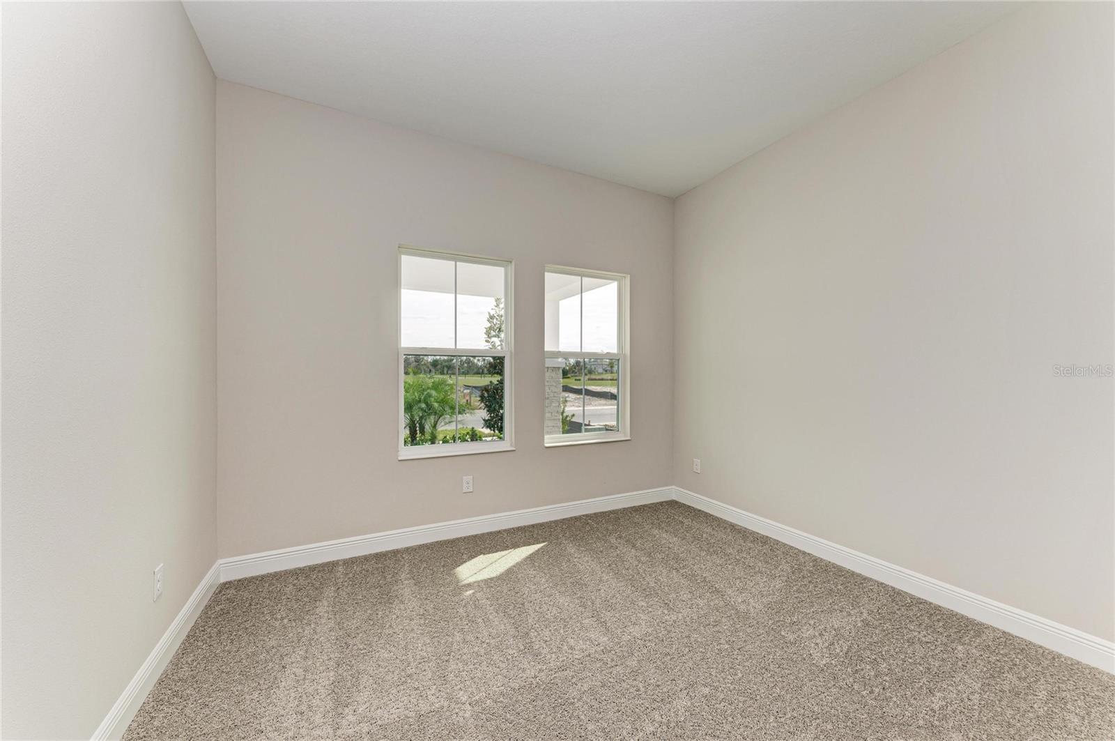 Image 21 of 38 For 10211 Longmeadow Avenue