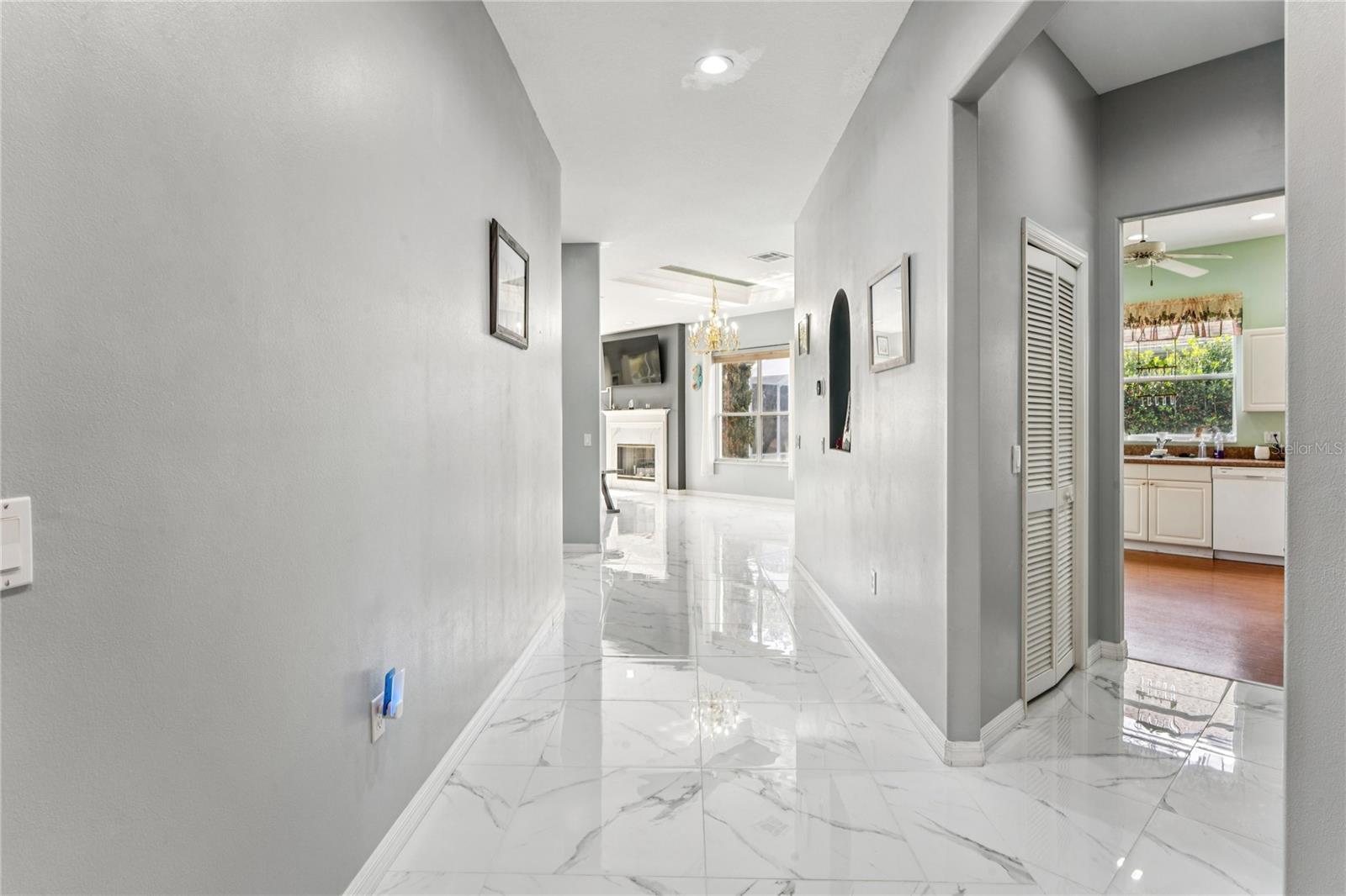 Image 12 of 76 For 6 Deerwood Drive