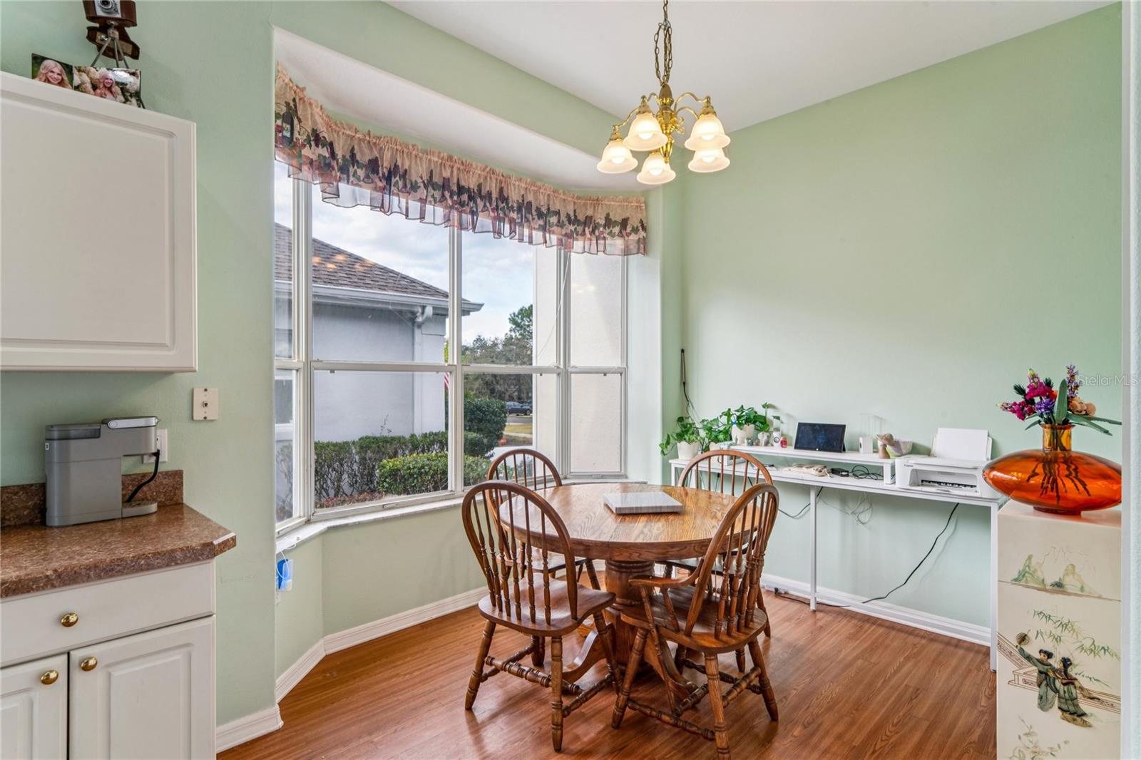 Image 22 of 76 For 6 Deerwood Drive