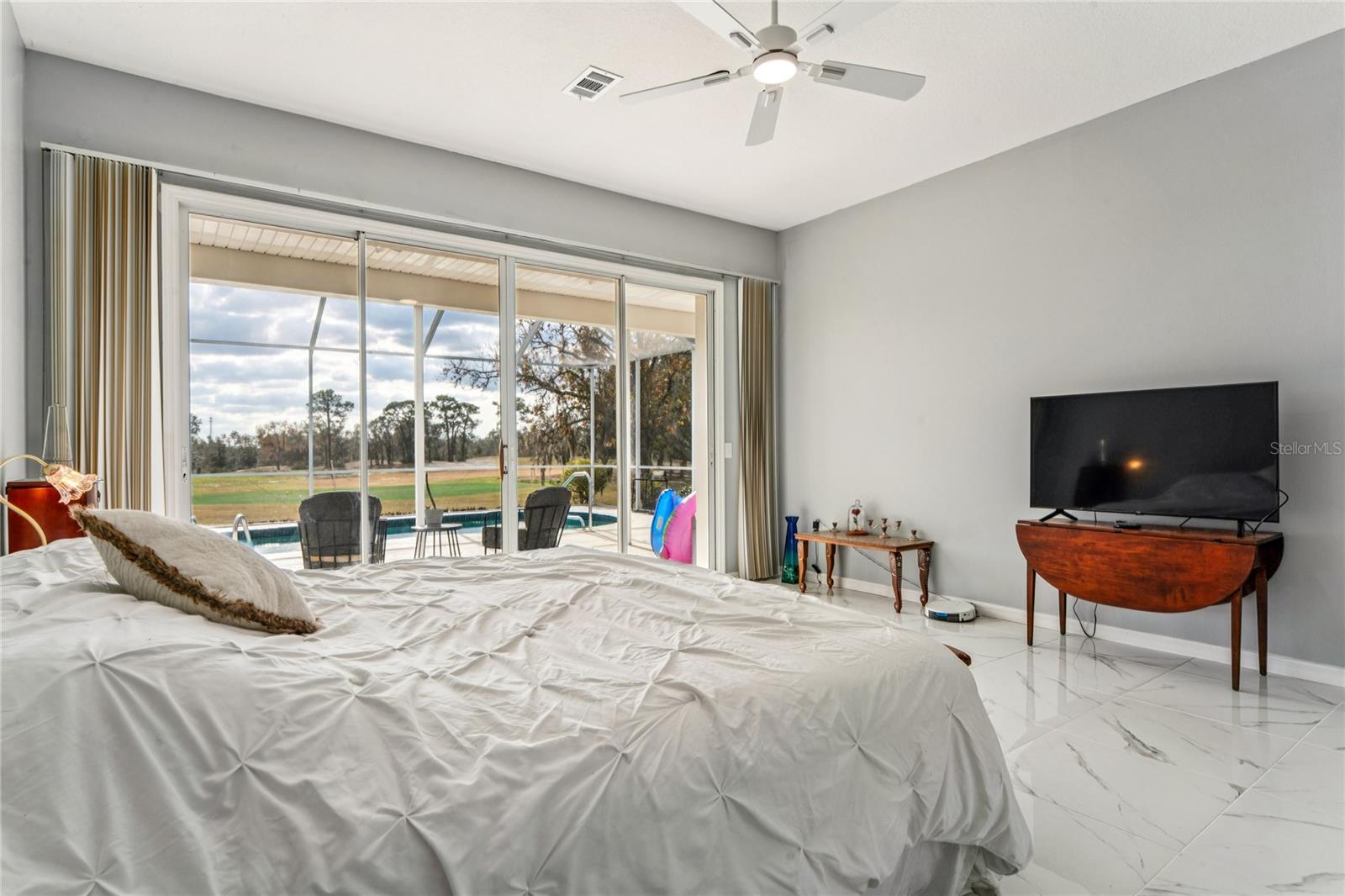 Image 26 of 76 For 6 Deerwood Drive