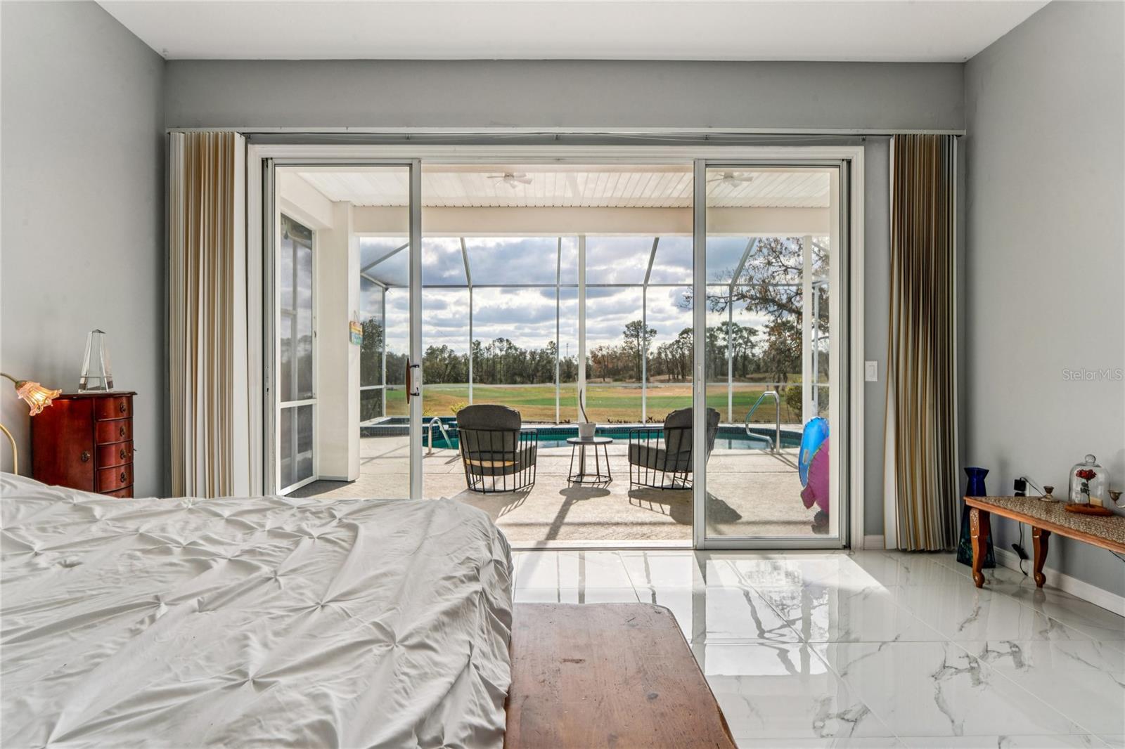 Image 27 of 76 For 6 Deerwood Drive