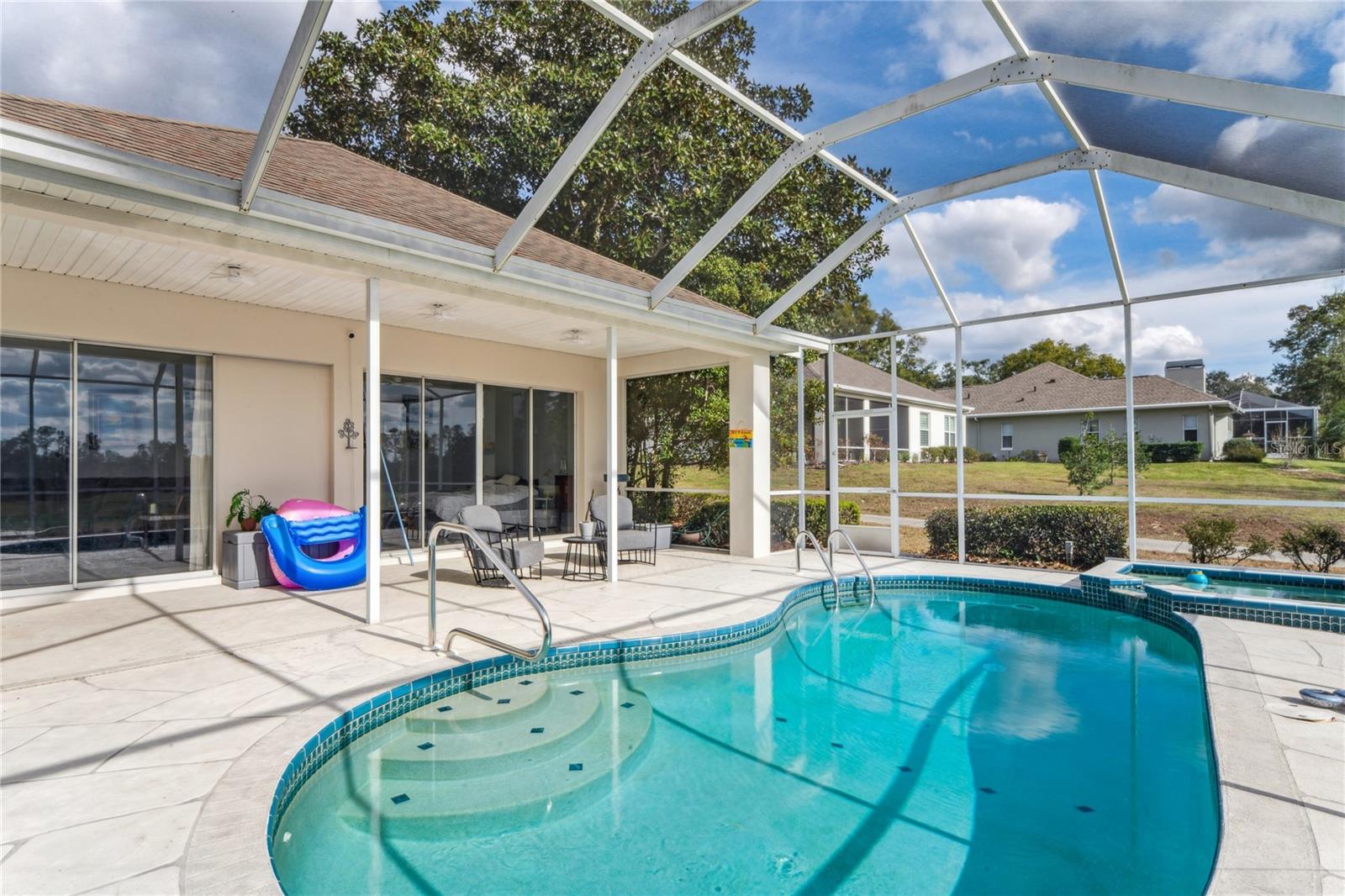 Image 47 of 76 For 6 Deerwood Drive