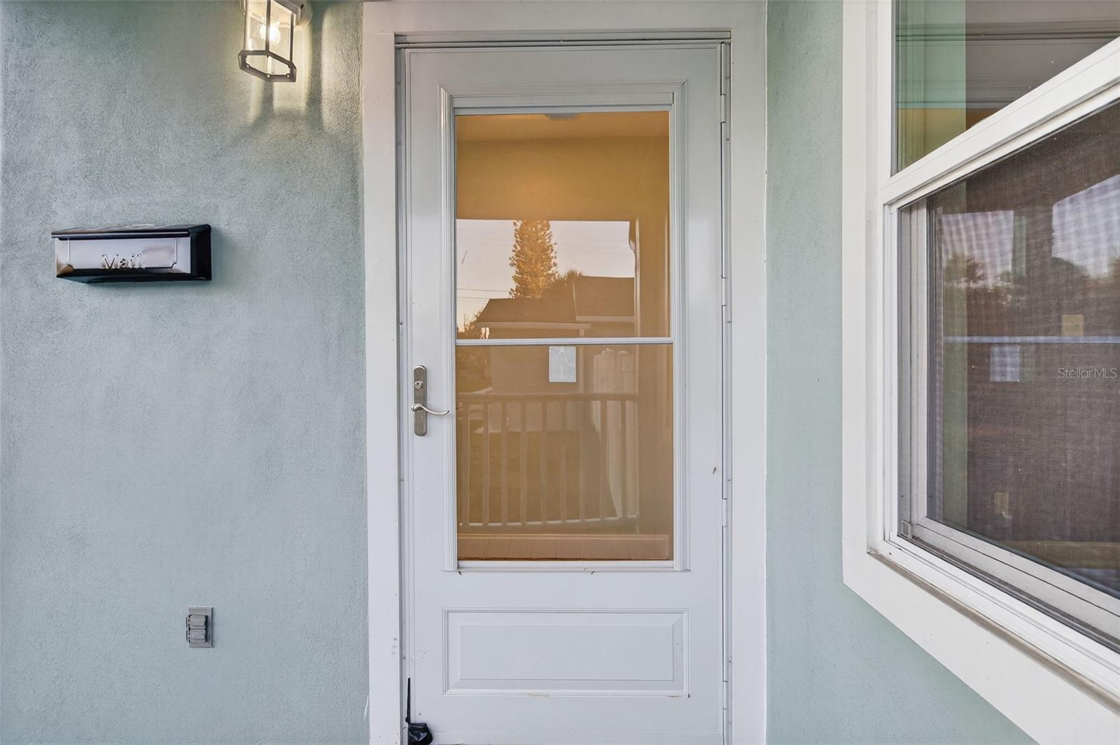 Image 30 of 77 For 1933 10th Street S