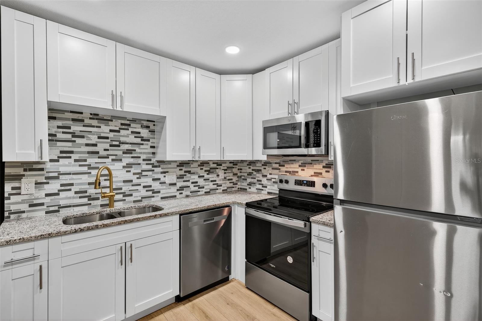 Image 36 of 77 For 1933 10th Street S