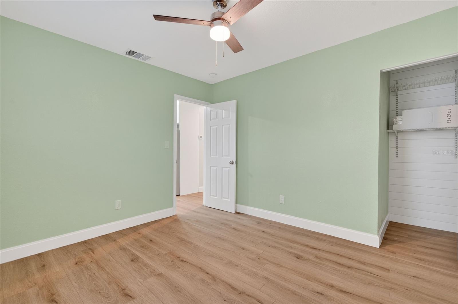 Image 41 of 77 For 1933 10th Street S