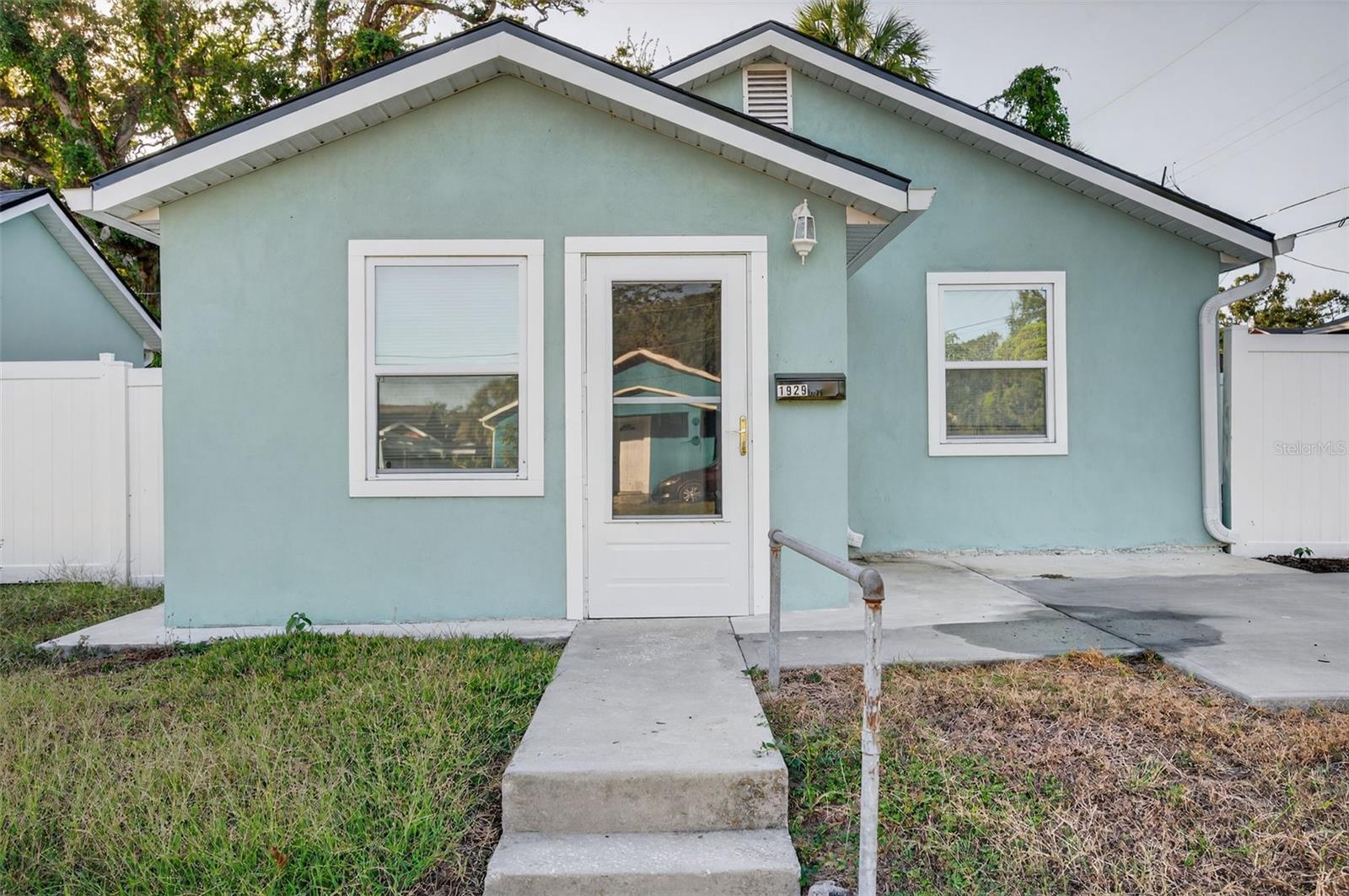 Image 56 of 77 For 1933 10th Street S