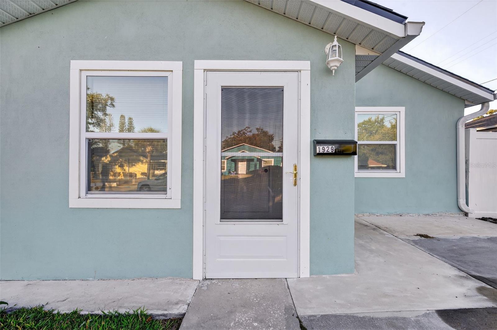 Image 57 of 77 For 1933 10th Street S