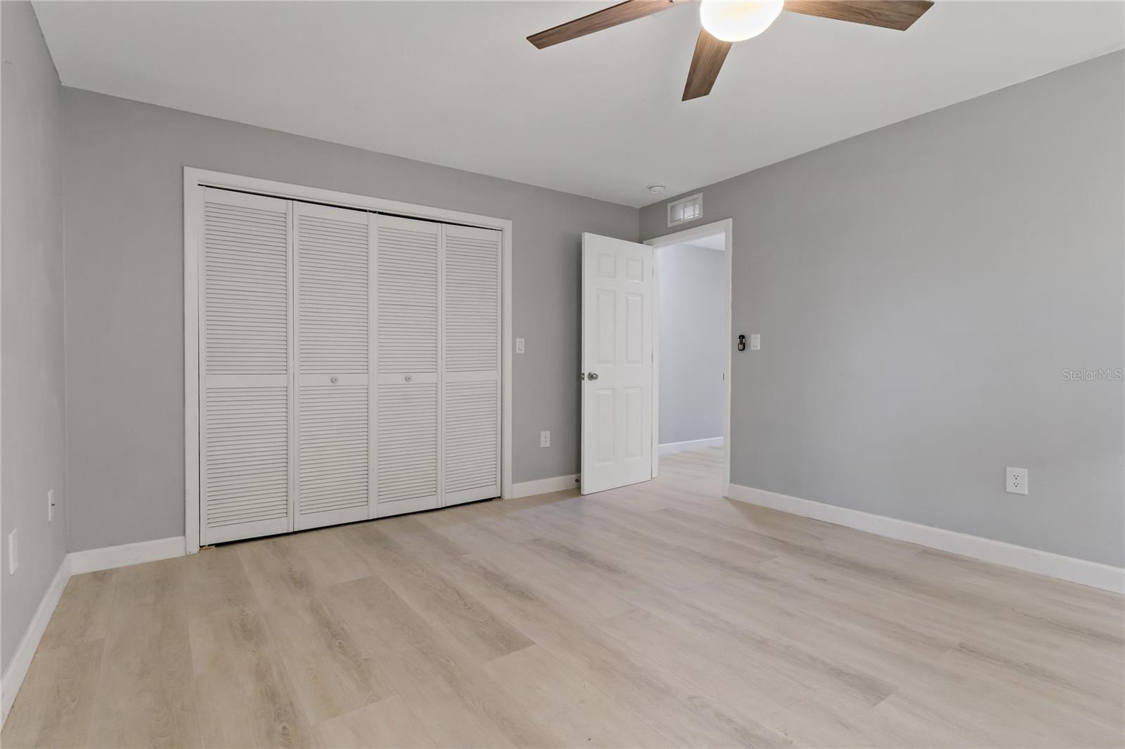 Image 24 of 55 For 710 Treasure Boat Way