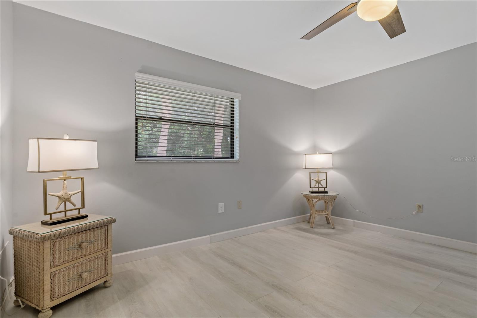 Image 29 of 55 For 710 Treasure Boat Way