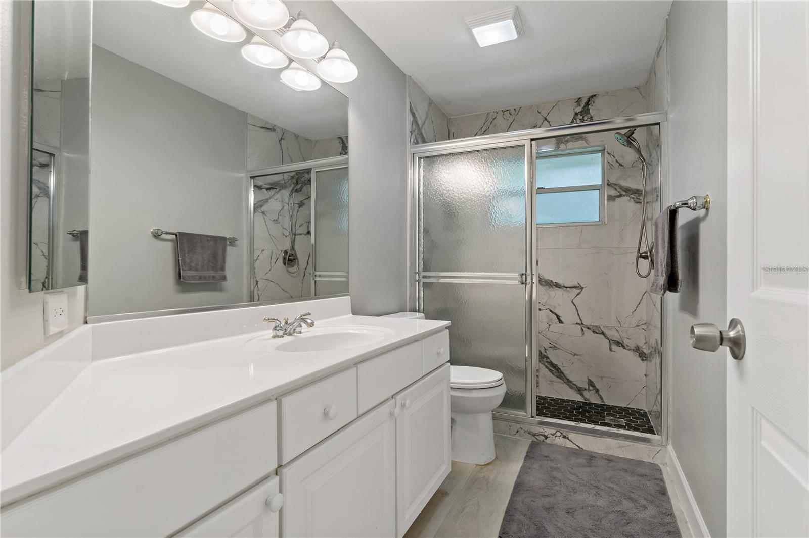 Image 30 of 55 For 710 Treasure Boat Way