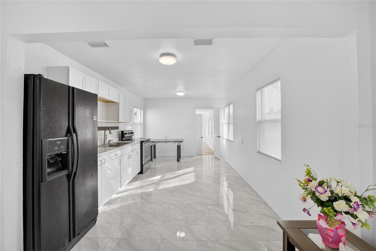 Image 18 of 43 For 2350 38th Avenue N