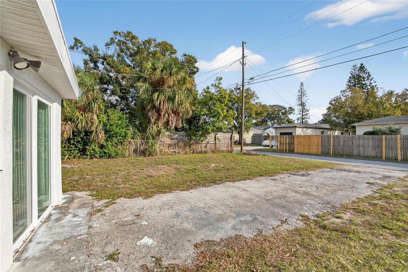 Image 39 of 43 For 2350 38th Avenue N