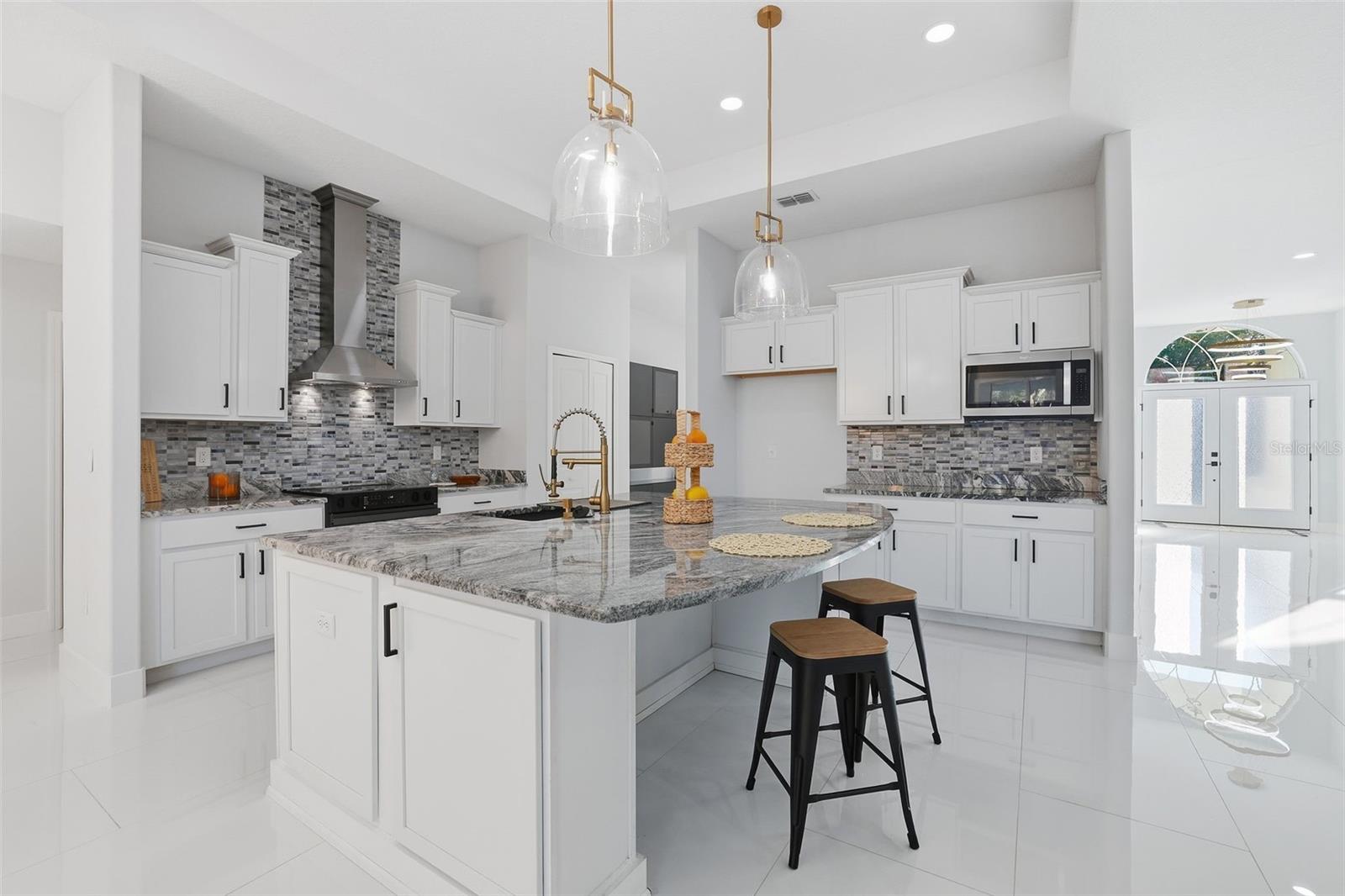 Image 15 of 74 For 28233 Sonny Drive