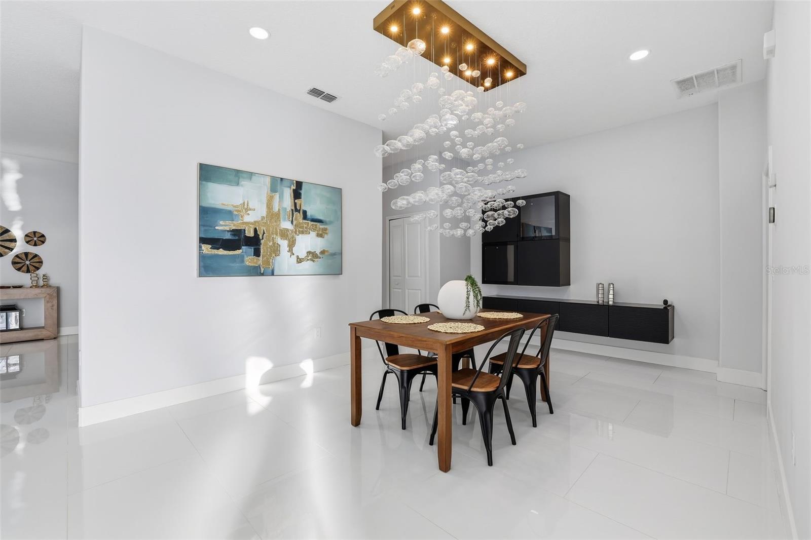 Image 25 of 74 For 28233 Sonny Drive