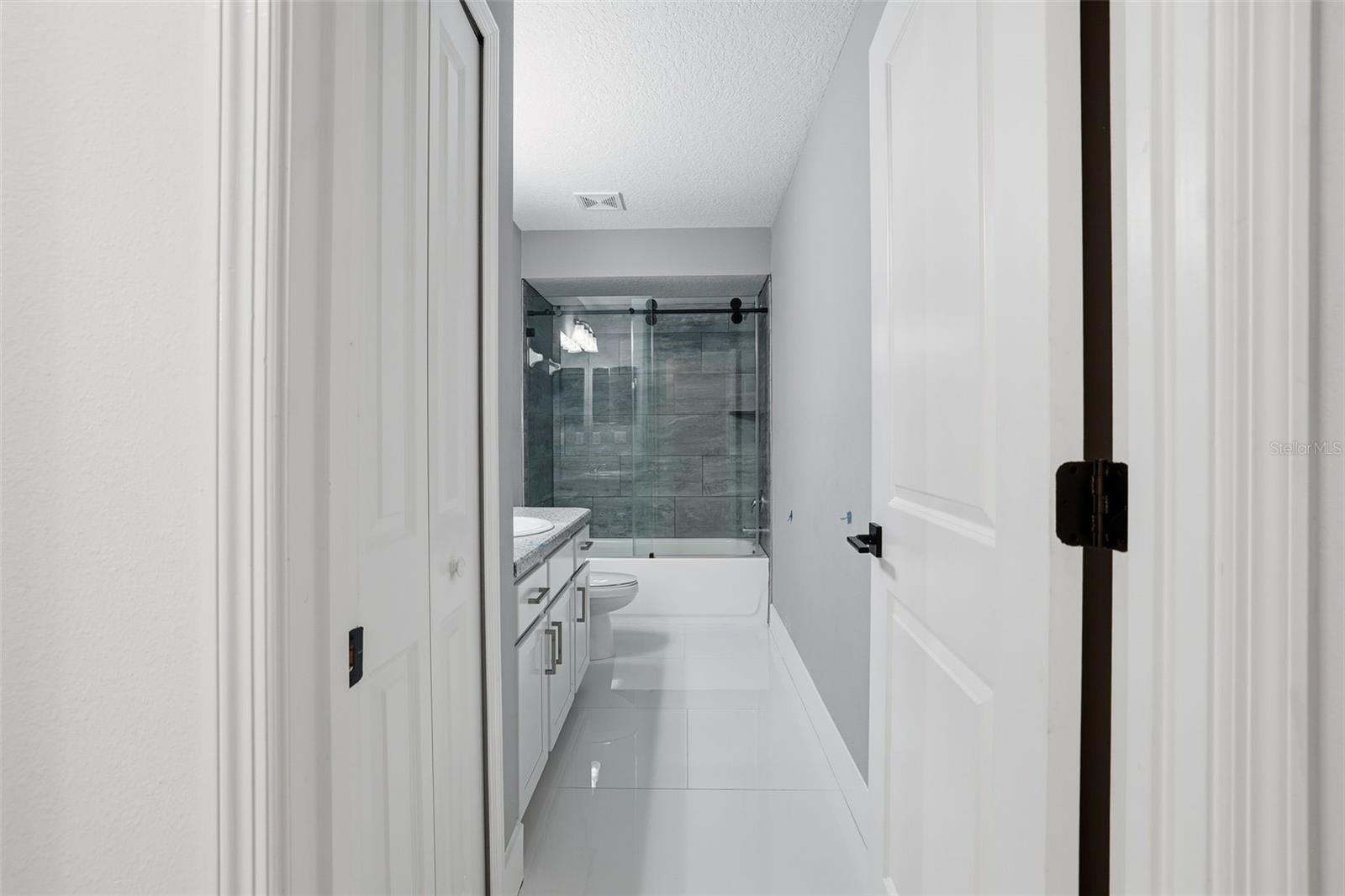 Image 44 of 74 For 28233 Sonny Drive