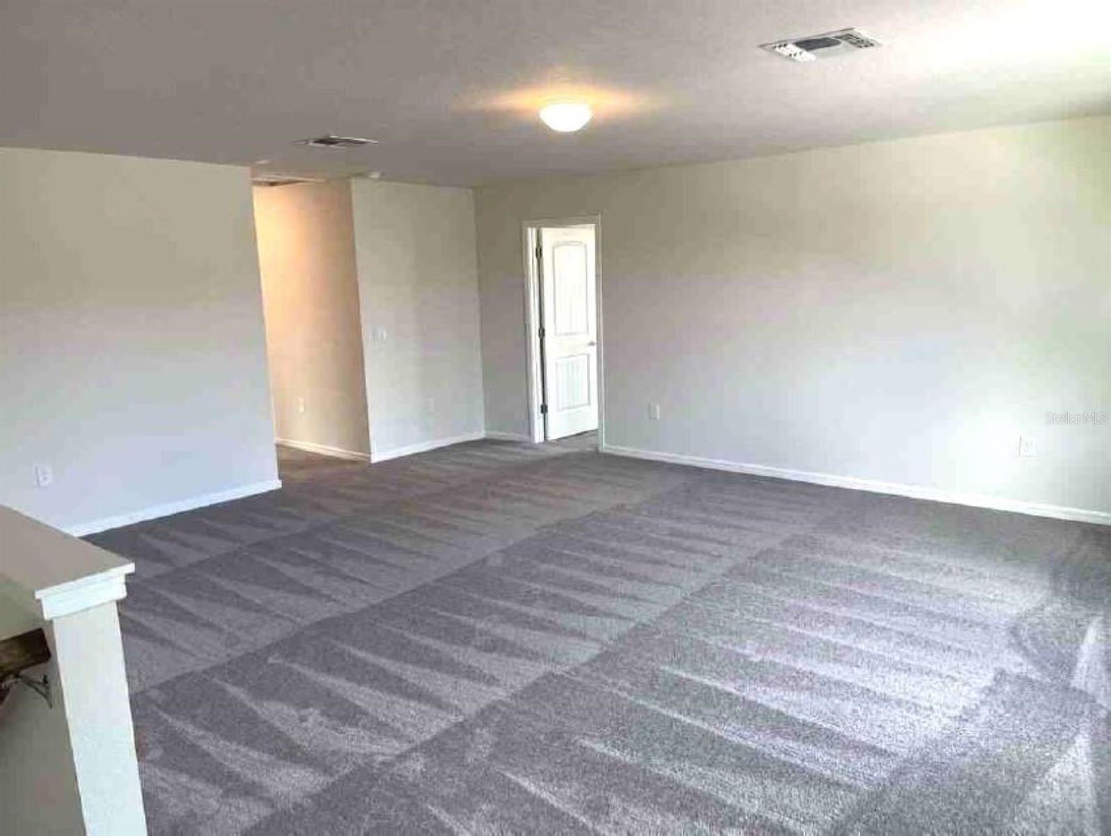 Image 11 of 17 For 36851 Highland Meadows Court