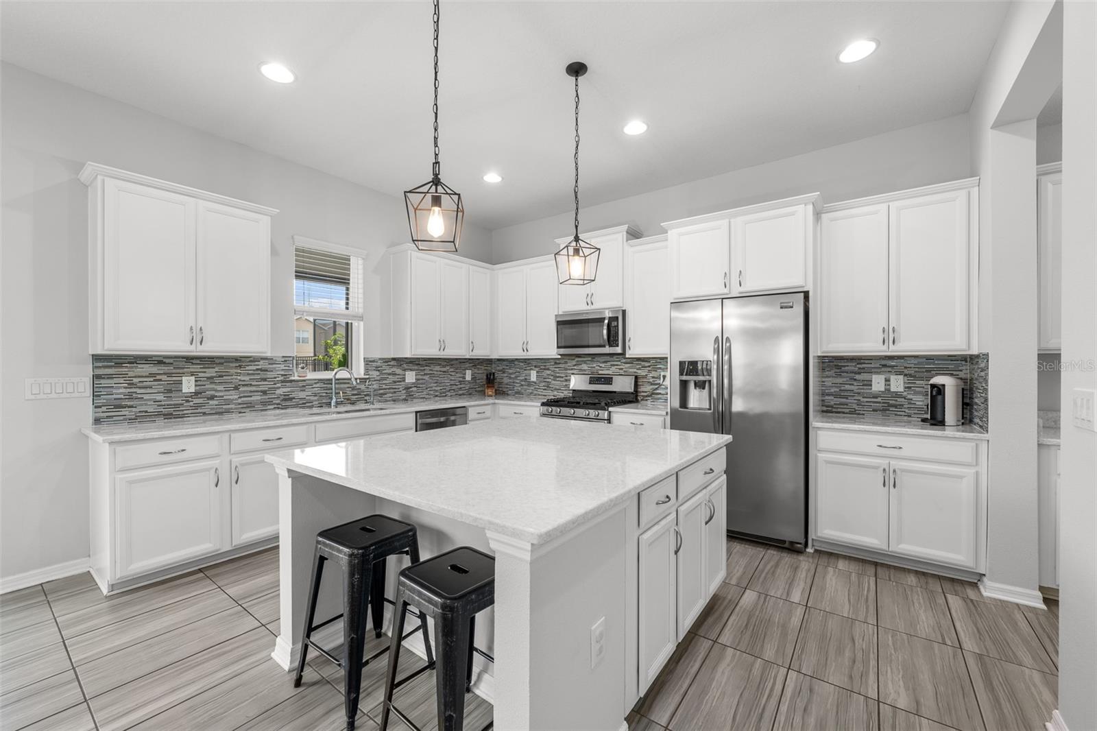 Image 18 of 79 For 4515 Rolling Green Drive