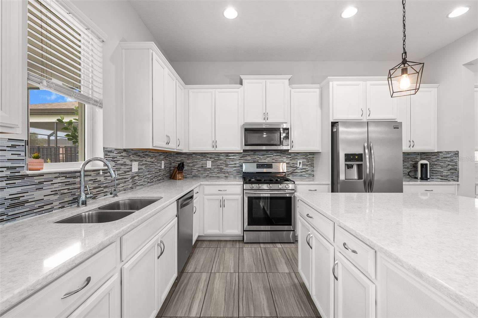 Image 19 of 79 For 4515 Rolling Green Drive