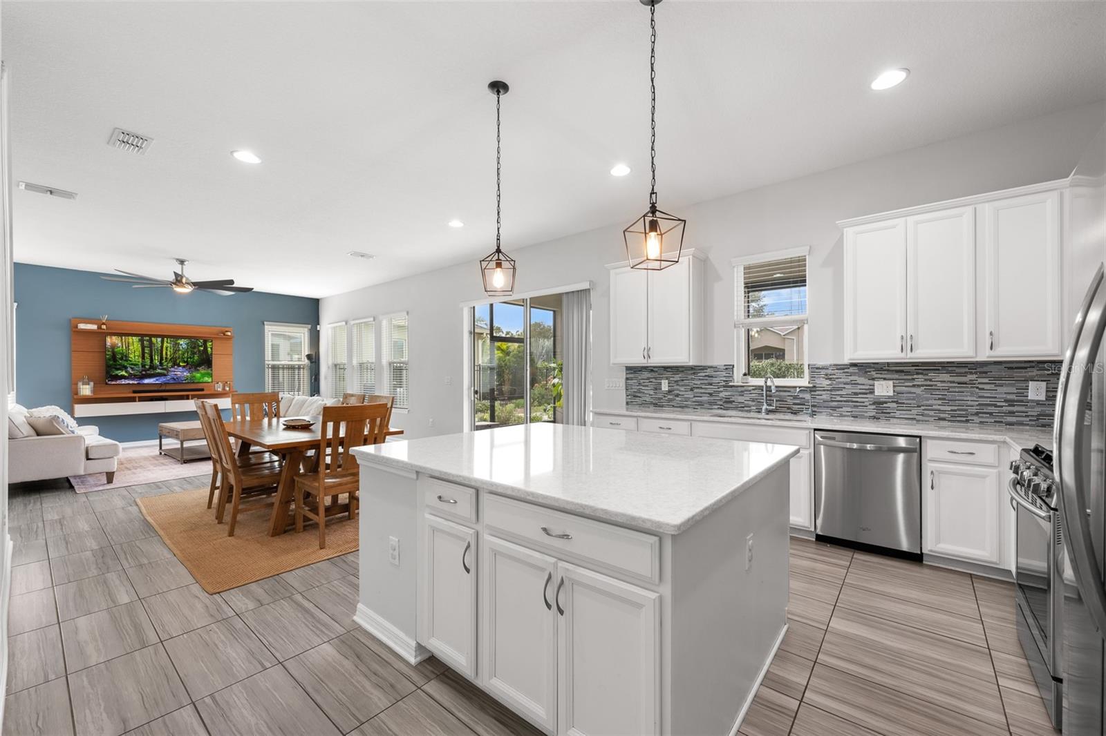 Image 23 of 79 For 4515 Rolling Green Drive