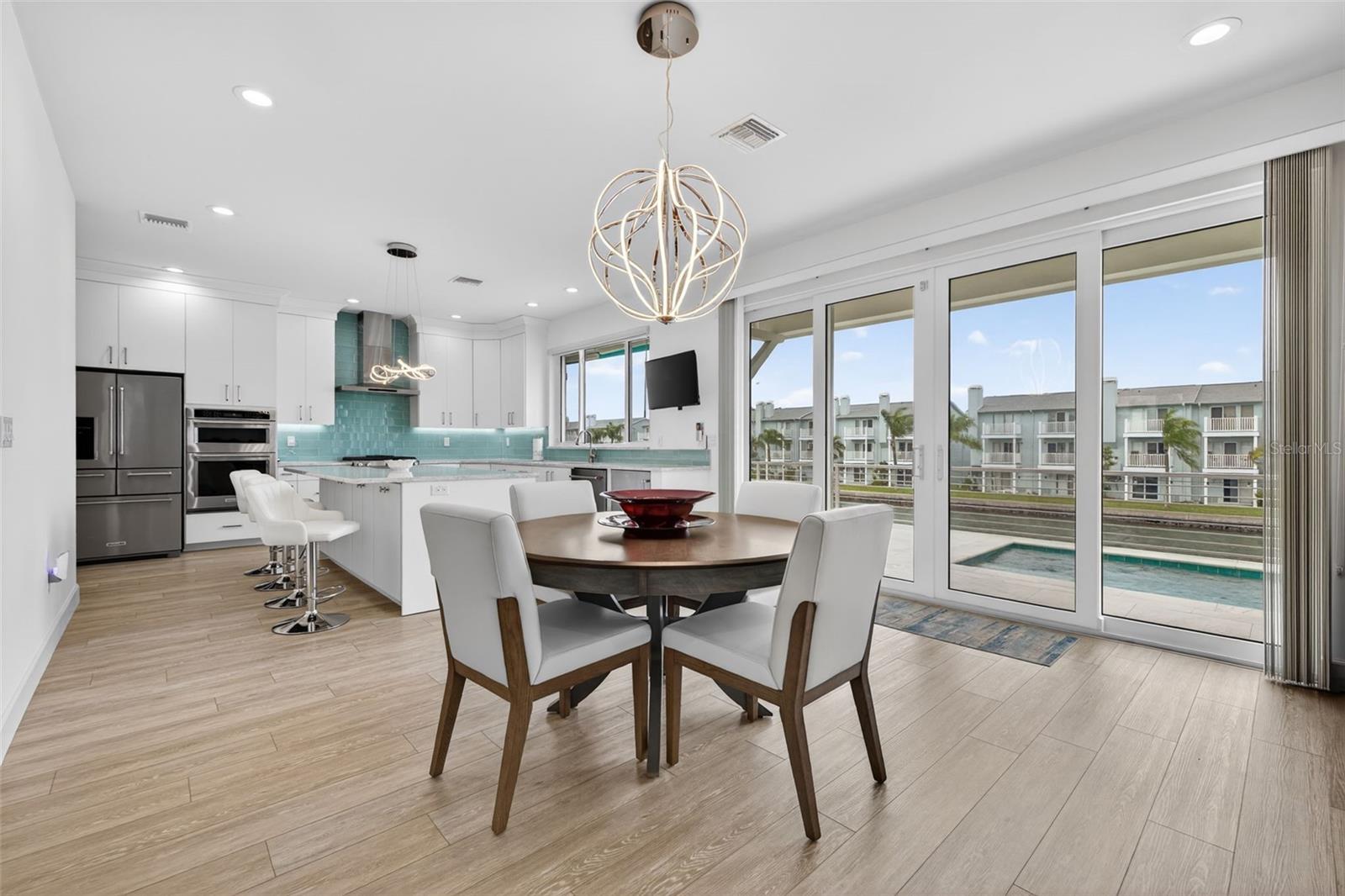 Image 12 of 60 For 314 6th Avenue