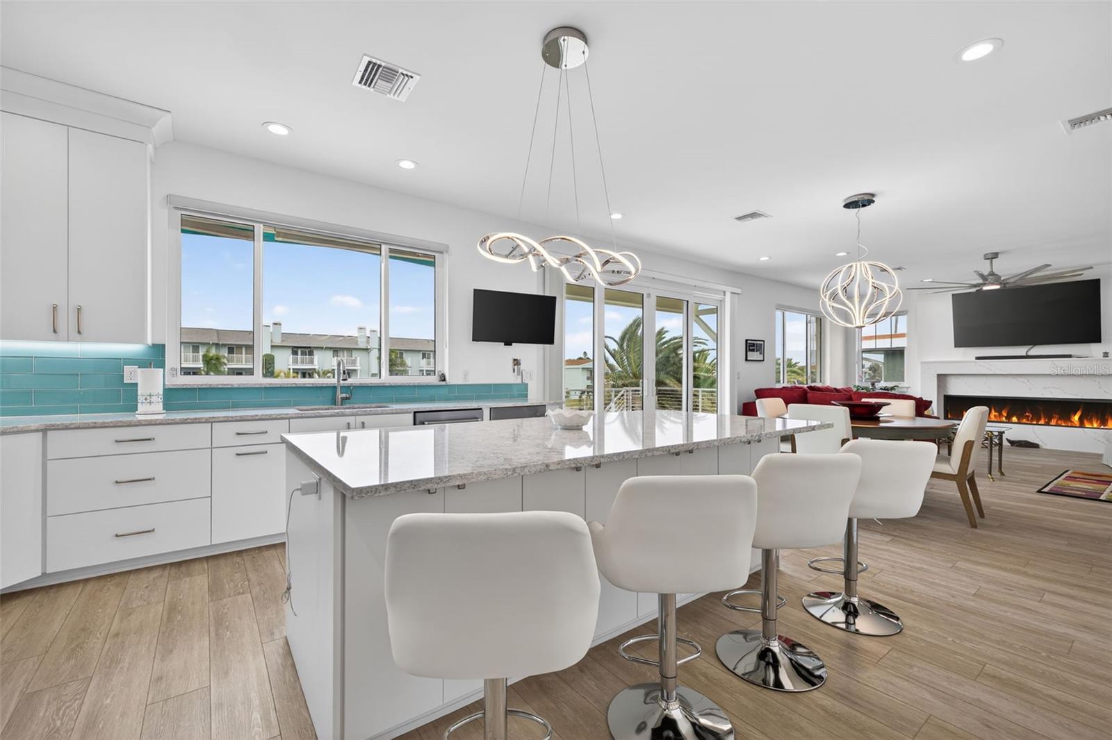 Image 20 of 60 For 314 6th Avenue