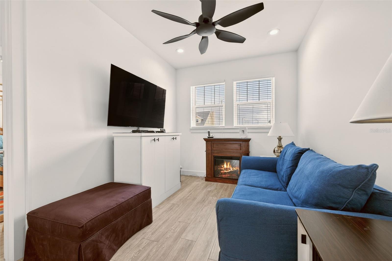 Image 23 of 60 For 314 6th Avenue