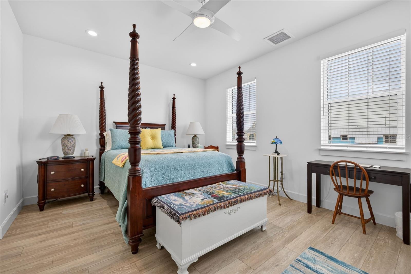 Image 25 of 60 For 314 6th Avenue