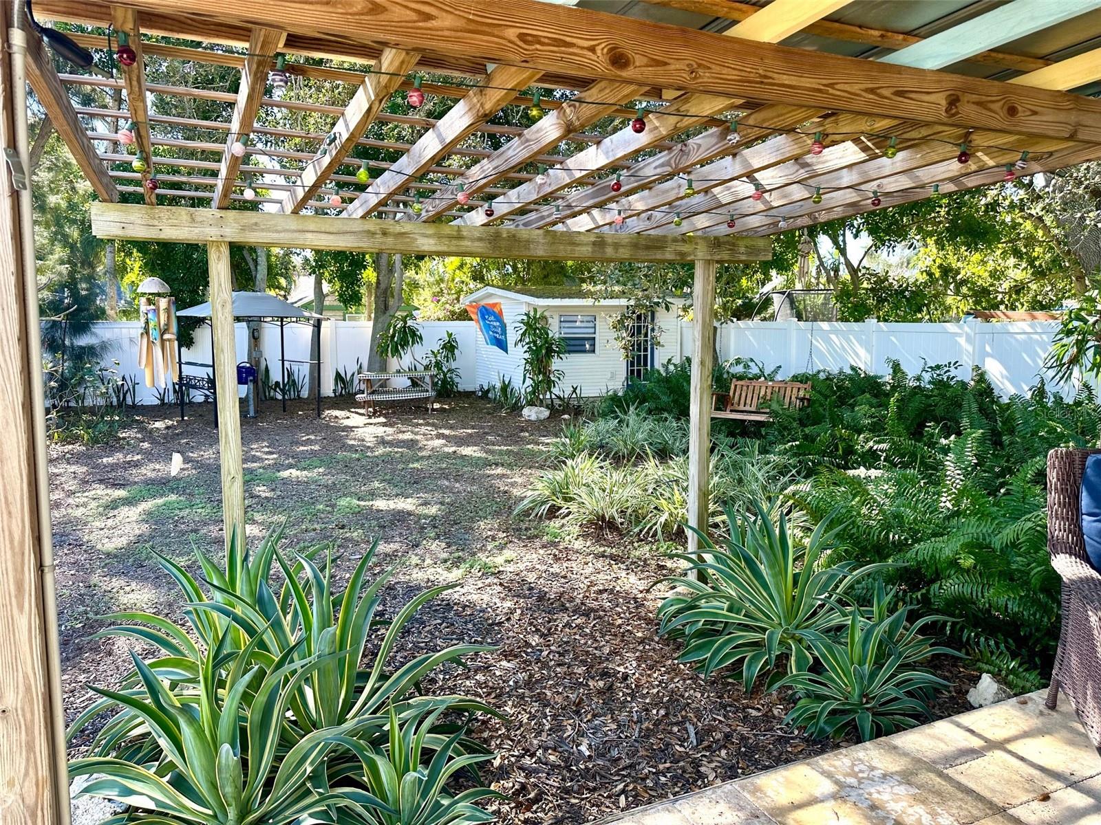 Image 33 of 34 For 14622 Pinecrest Drive