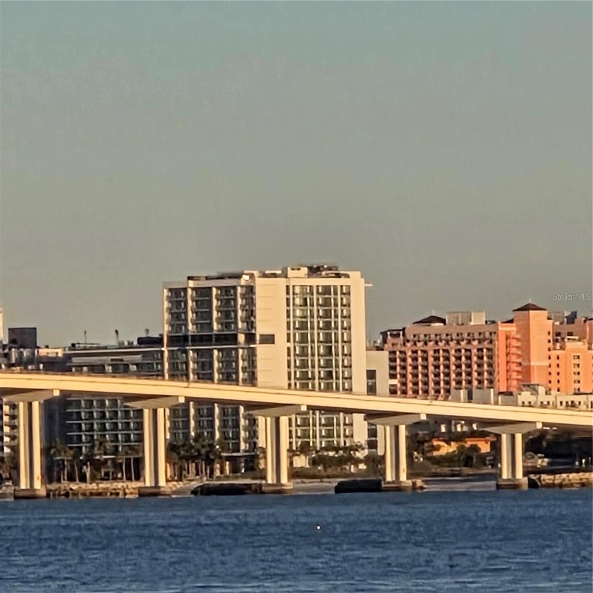 Image 4 of 33 For 100 Oakmont Lane 305